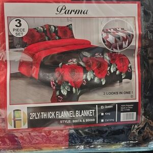 Red Rose 3-Piece Flannel Blanket Set